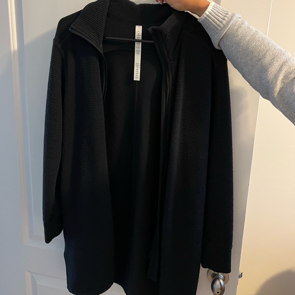 Lululemon zip up!
